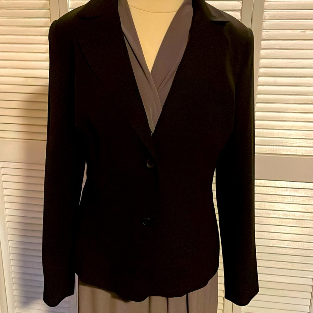 Briggs New York fitted blazer size 8